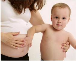 Description: Joey_and_baby_belly (Small)